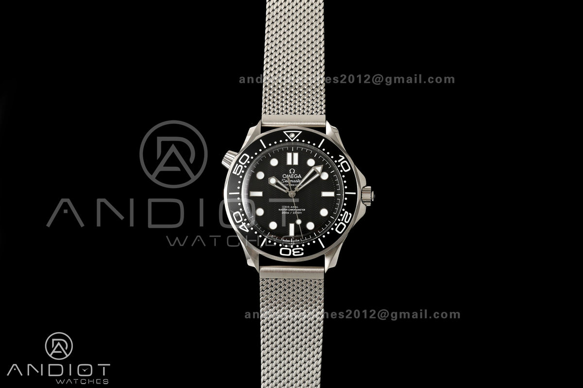 2025 Seamaster Diver 42mm Black Bezel SS VSF 1:1 Best Edition Black Dial On Mesh Bracelet Super Clone 8806